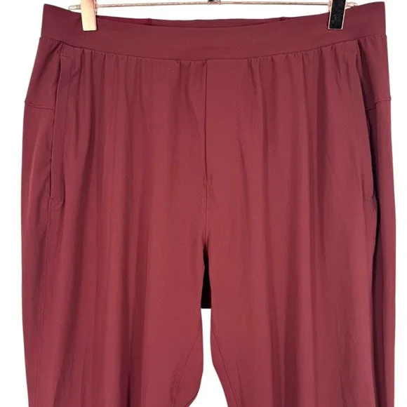 Lululemon Men's Surge Jogger Red Merlot Size Large Activewear Training Running - Picture 8 of 15